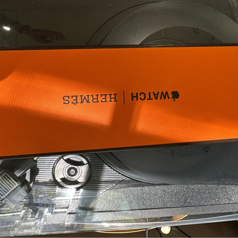 Hermès Apple Watch Box in Orange